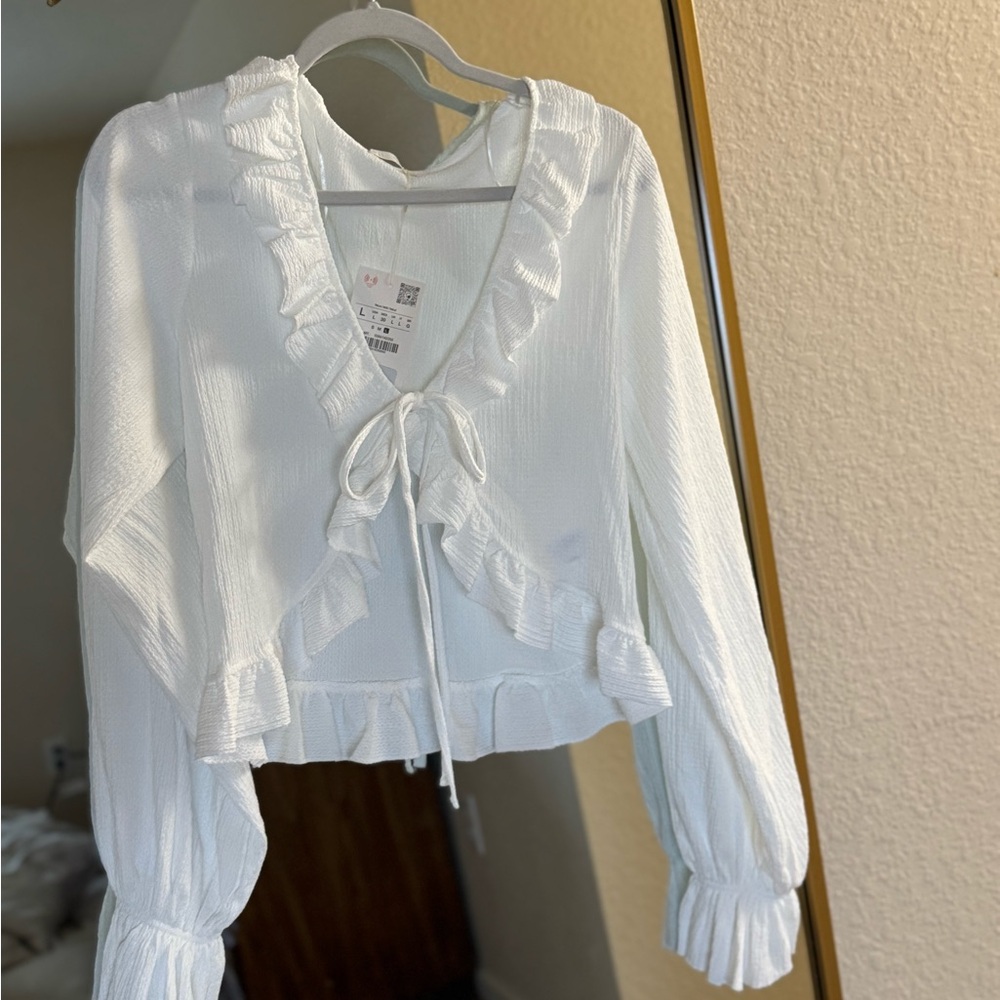 Zara White Ruffled Blouse with Tie-Front